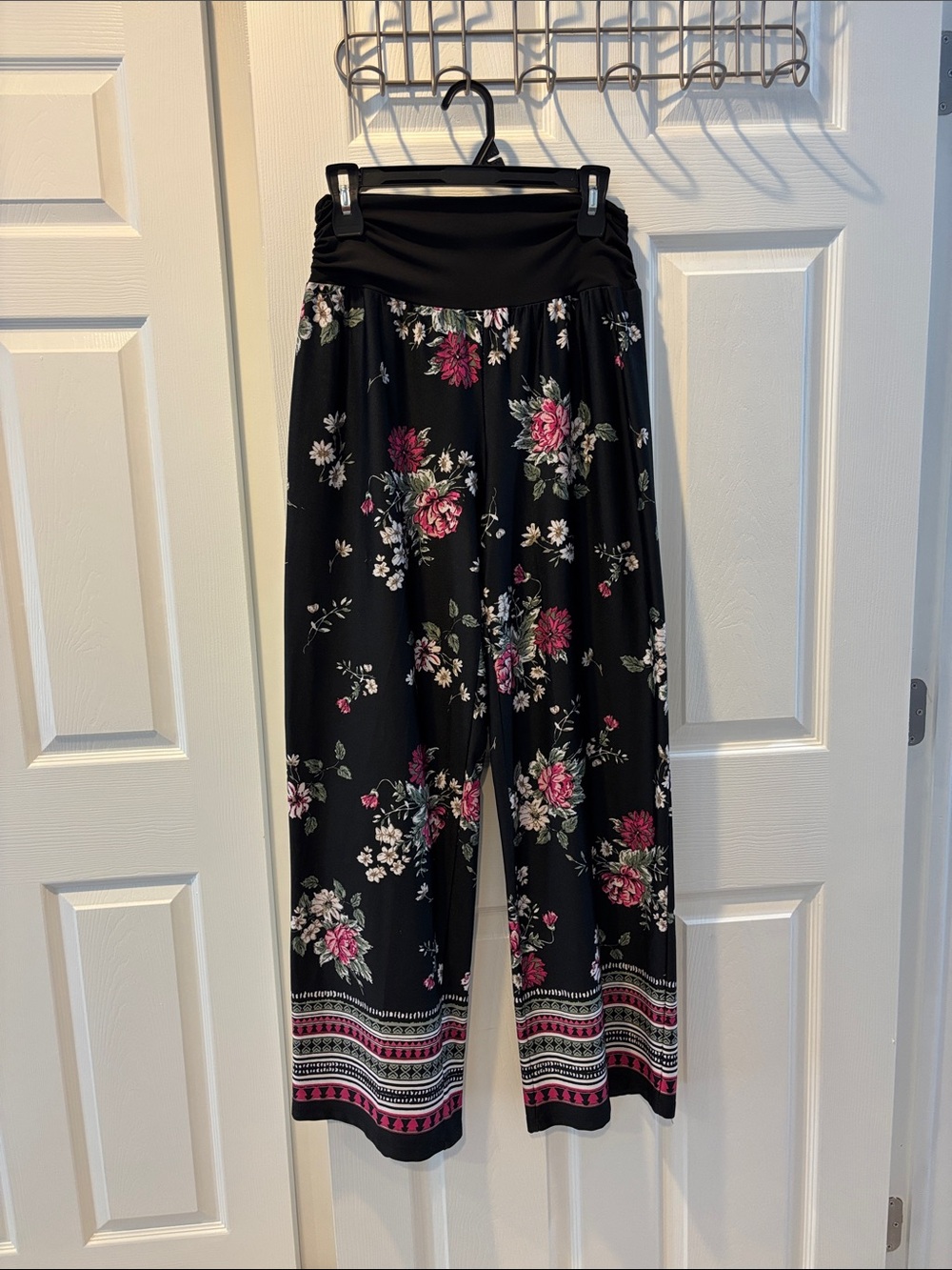 Black Floral Wide-Leg Pants